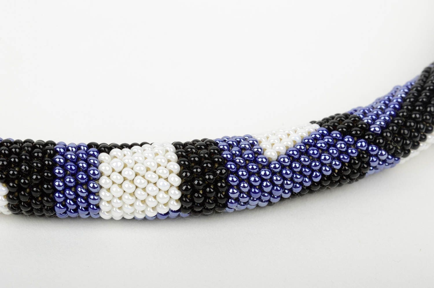 Handmade Ethno Kette schön Schmuck aus Rocailles Damen Collier lange Halskette foto 4