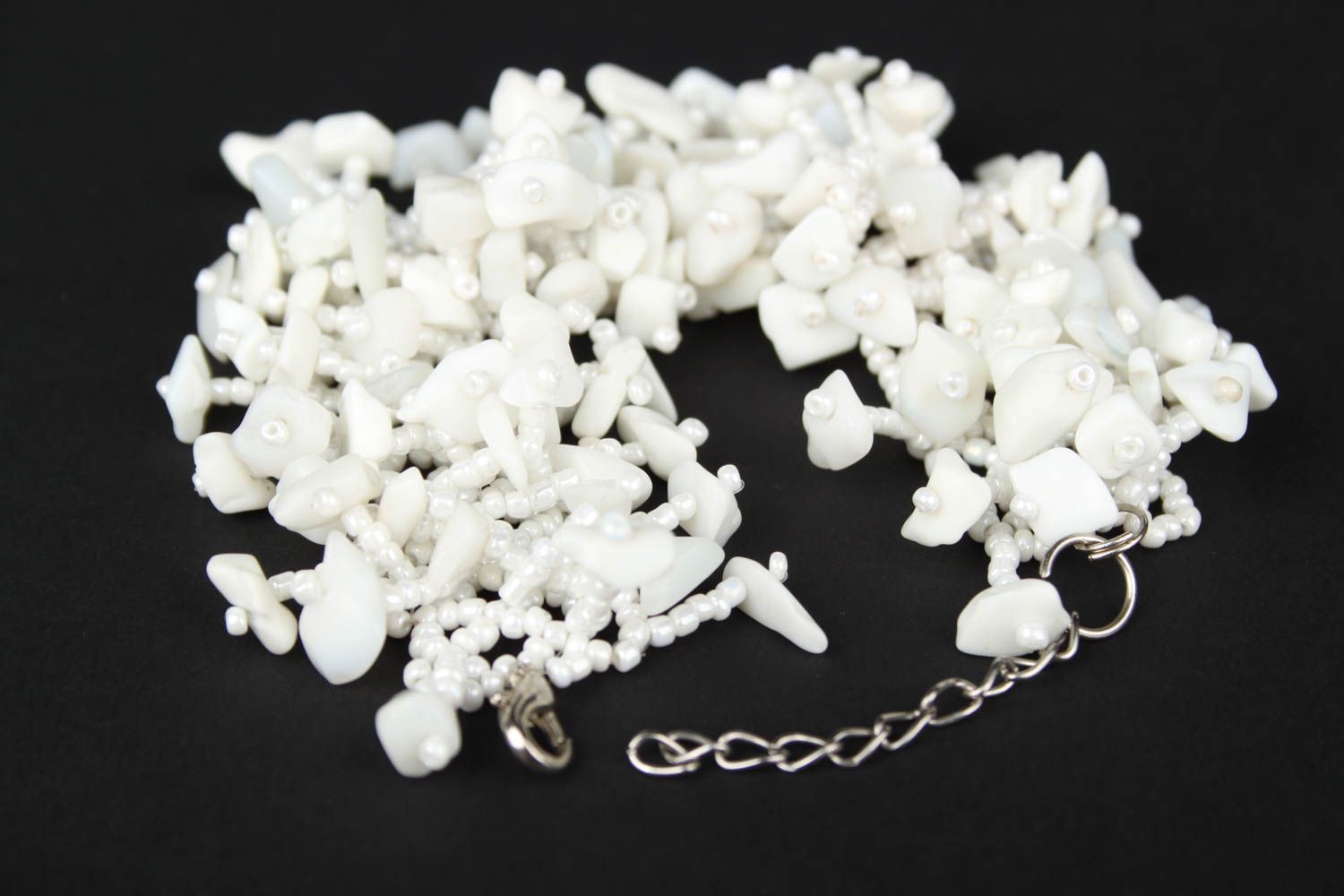 Handmade Naturstein Schmuck in Weiß Armband mit Kugeln Geschenk für Frauen foto 1