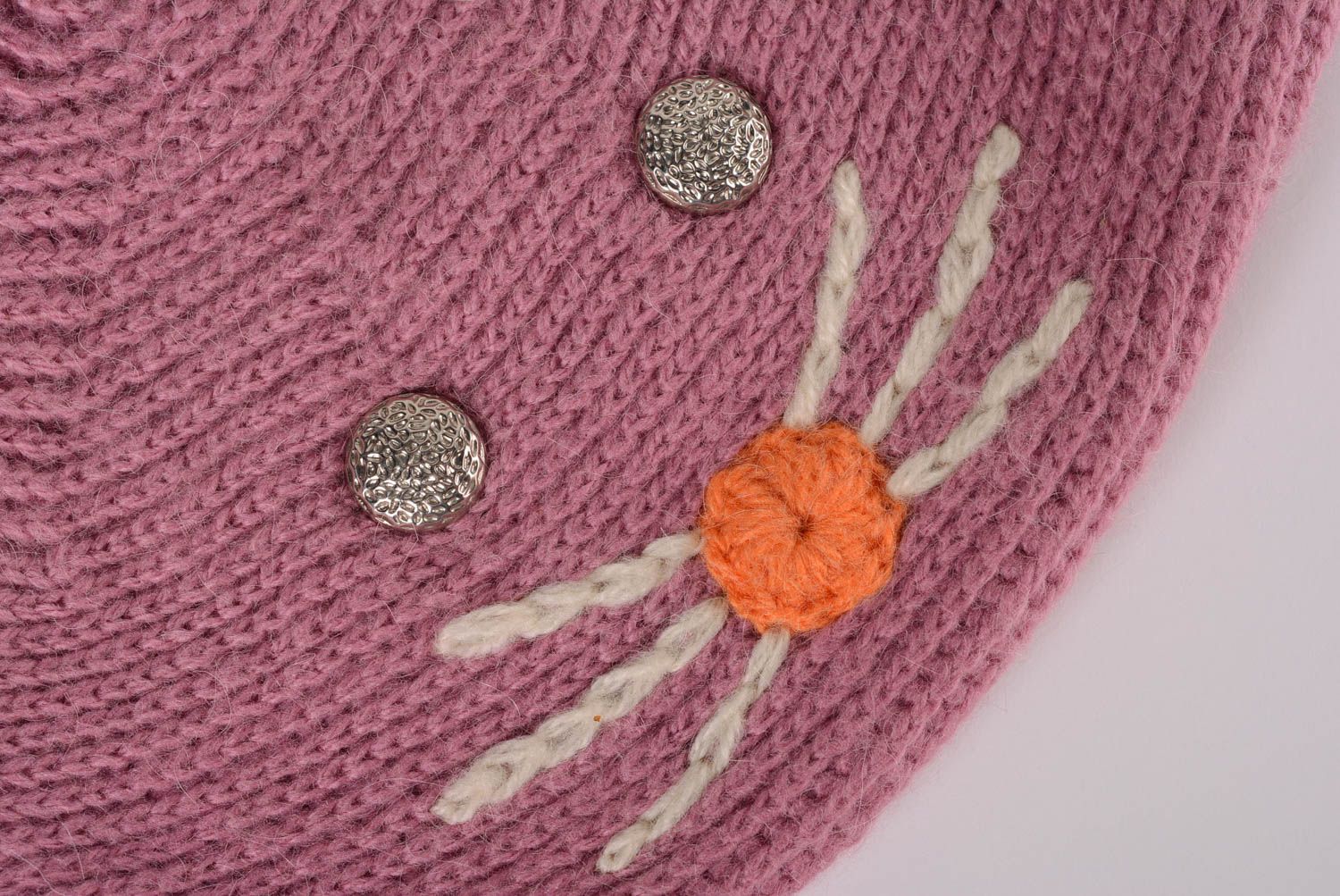 Шапка ручной вязки авторская красивая из шерсти спицами розовая яркая Котик фото 2