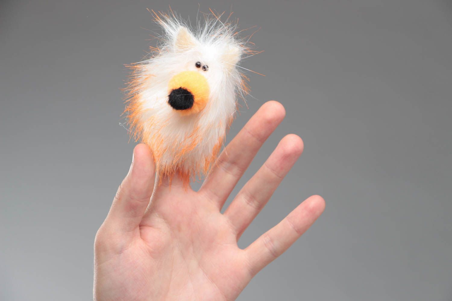 Petite peluche à doigt renard blanc orange duveteuse faite main originale photo 5