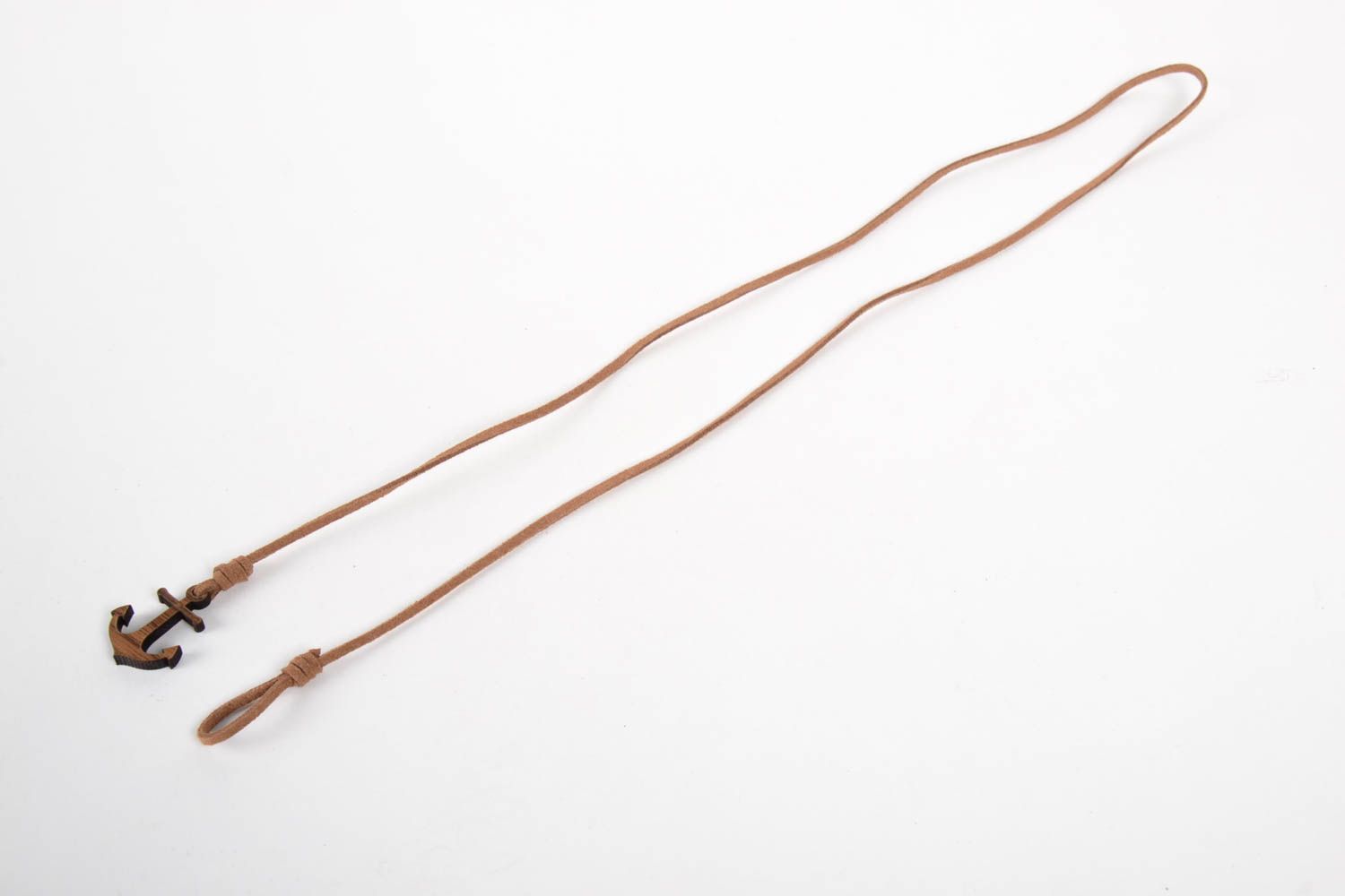 Bracelet daim brun clair Bijou fait main ancre bois design Accessoire femme photo 4