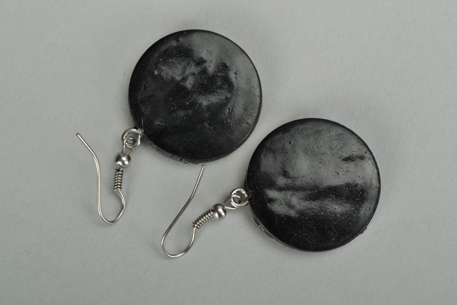Earrings with the turn off icon photo 3