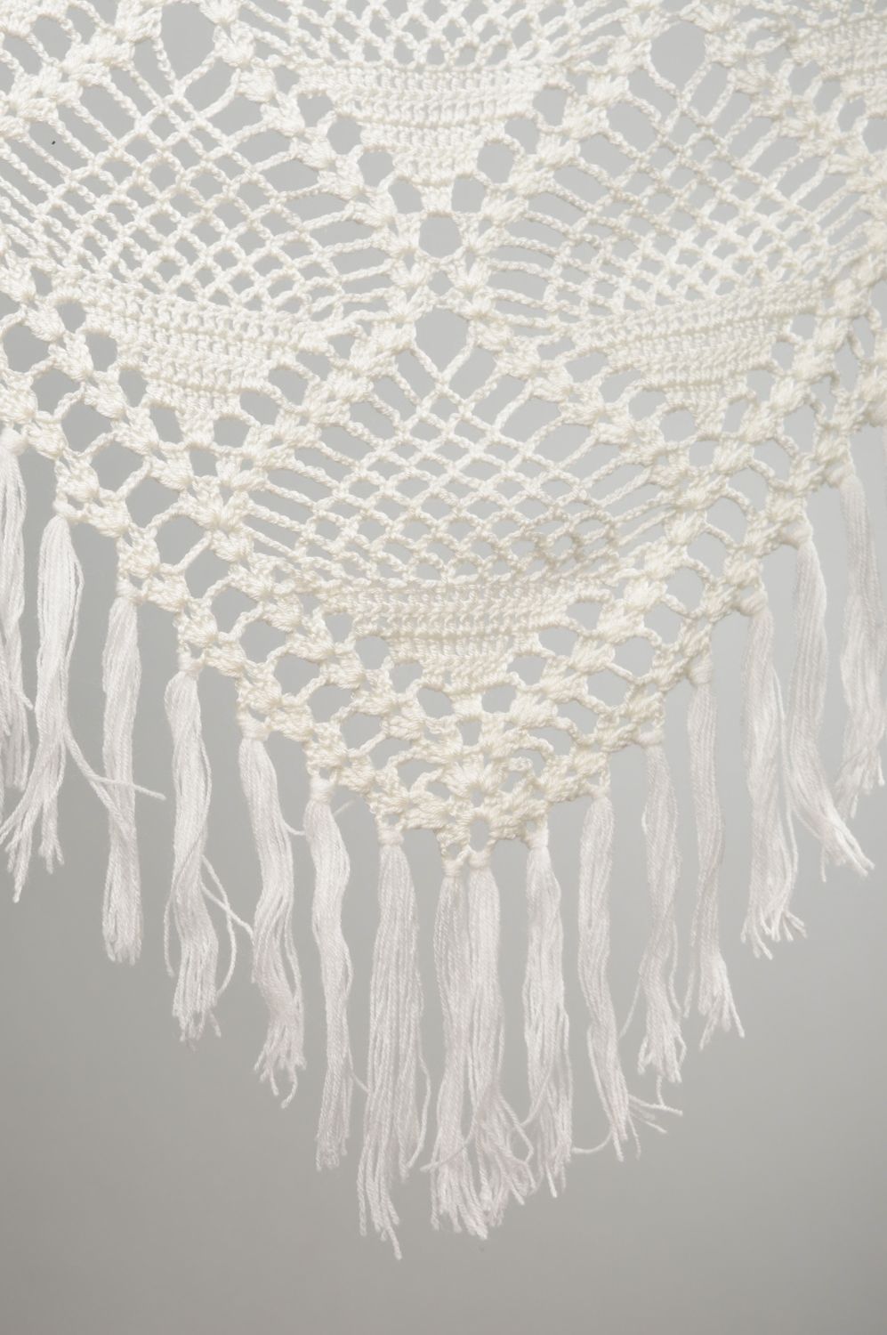 Handmade white lacy crochet shawl photo 4
