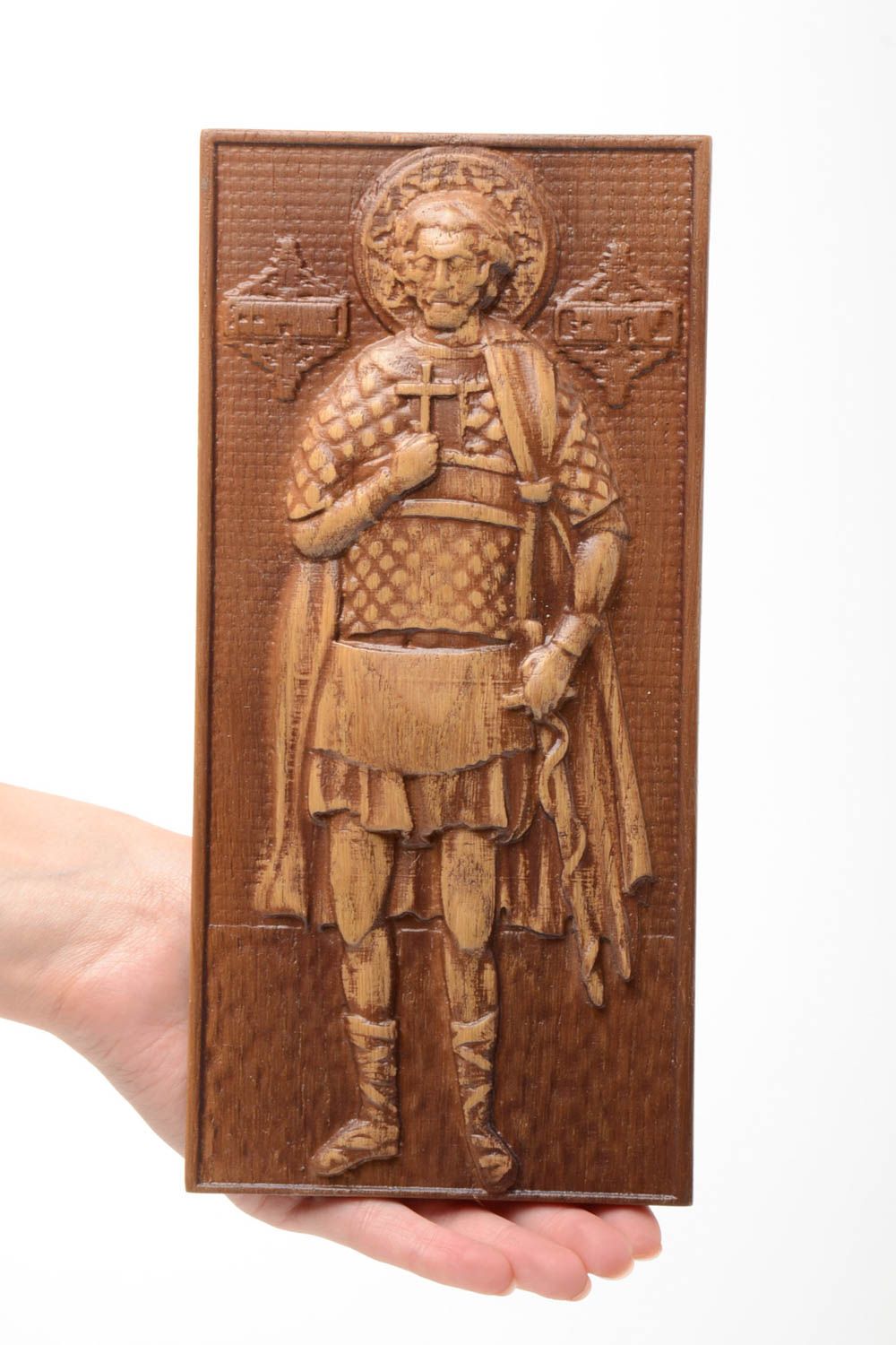 Резная икона из дерева святой мученик Виктор коричневая прямоугольная хэнд мейд фото 5