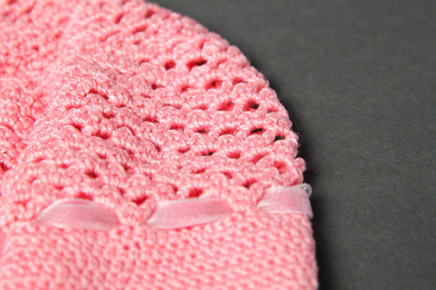 Gehäkelte Kindermütze handmade gehäkeltes Kleid Kleidung für Mädchen rosa zart foto 4