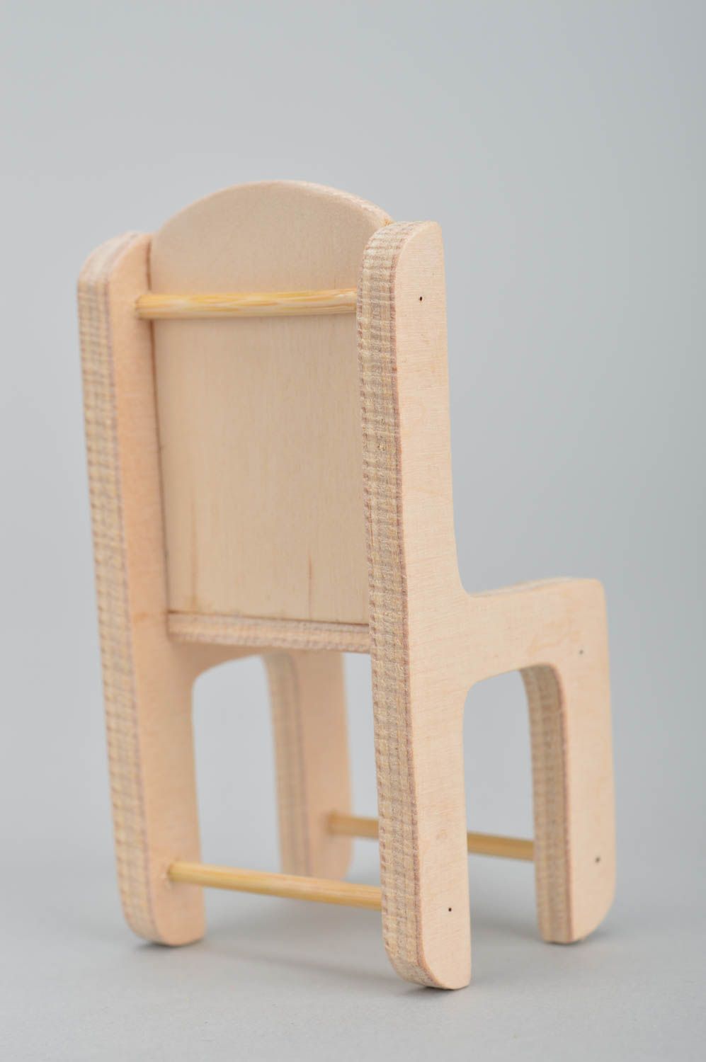 Chaise miniature en contreplaqué faite main design de créateur pour poupée photo 5