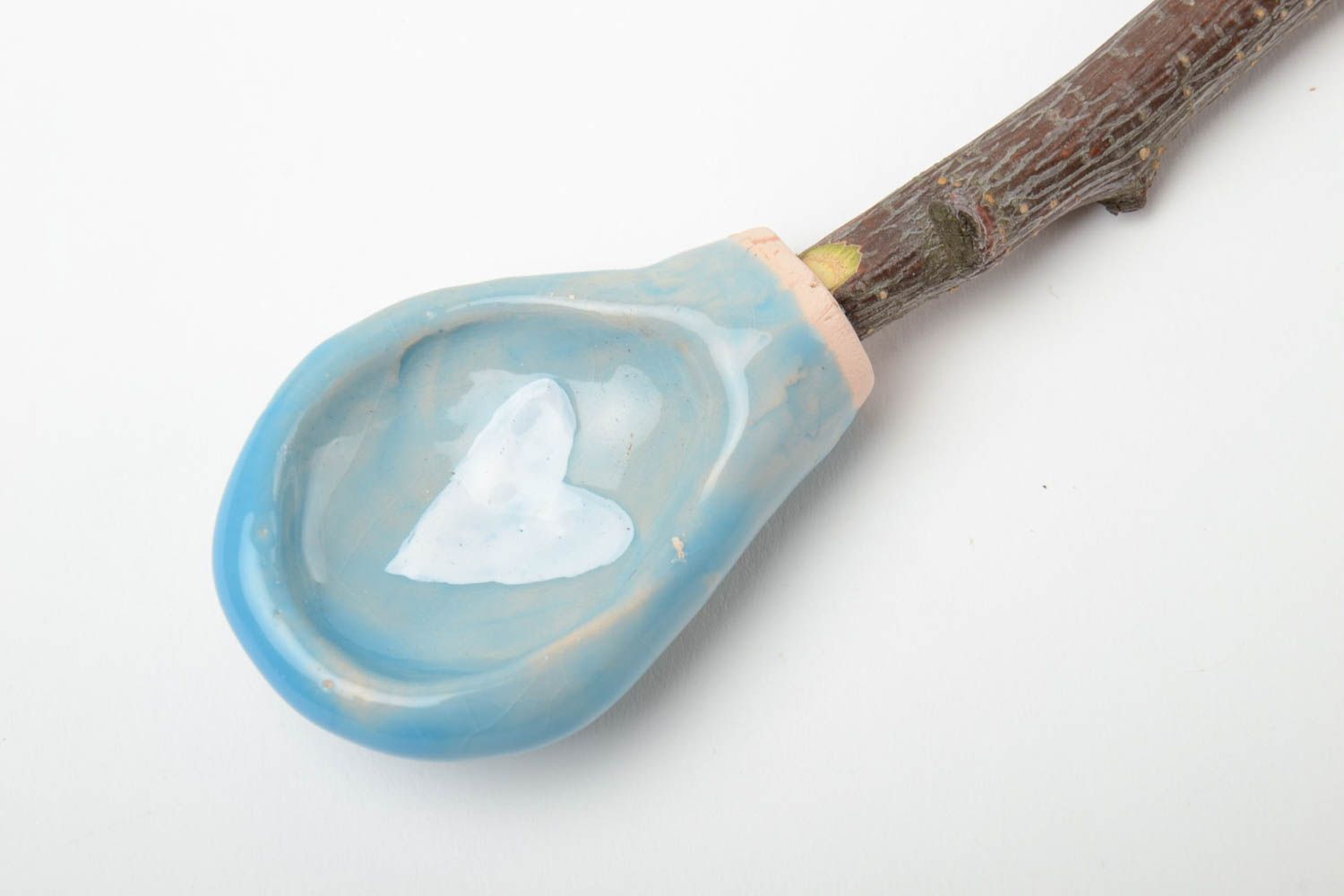 Ложка для специй из глины и деревянной веточки абрикоса глазурованная голубая фото 4