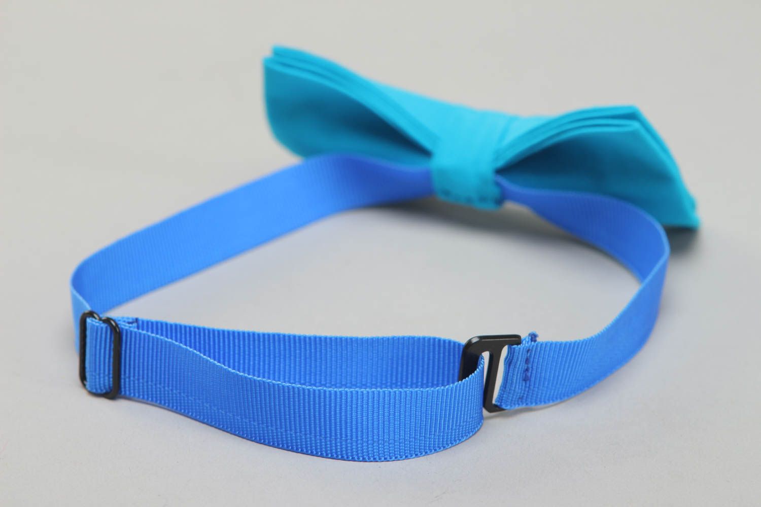 One-colored blue handmade fabric bow tie photo 3