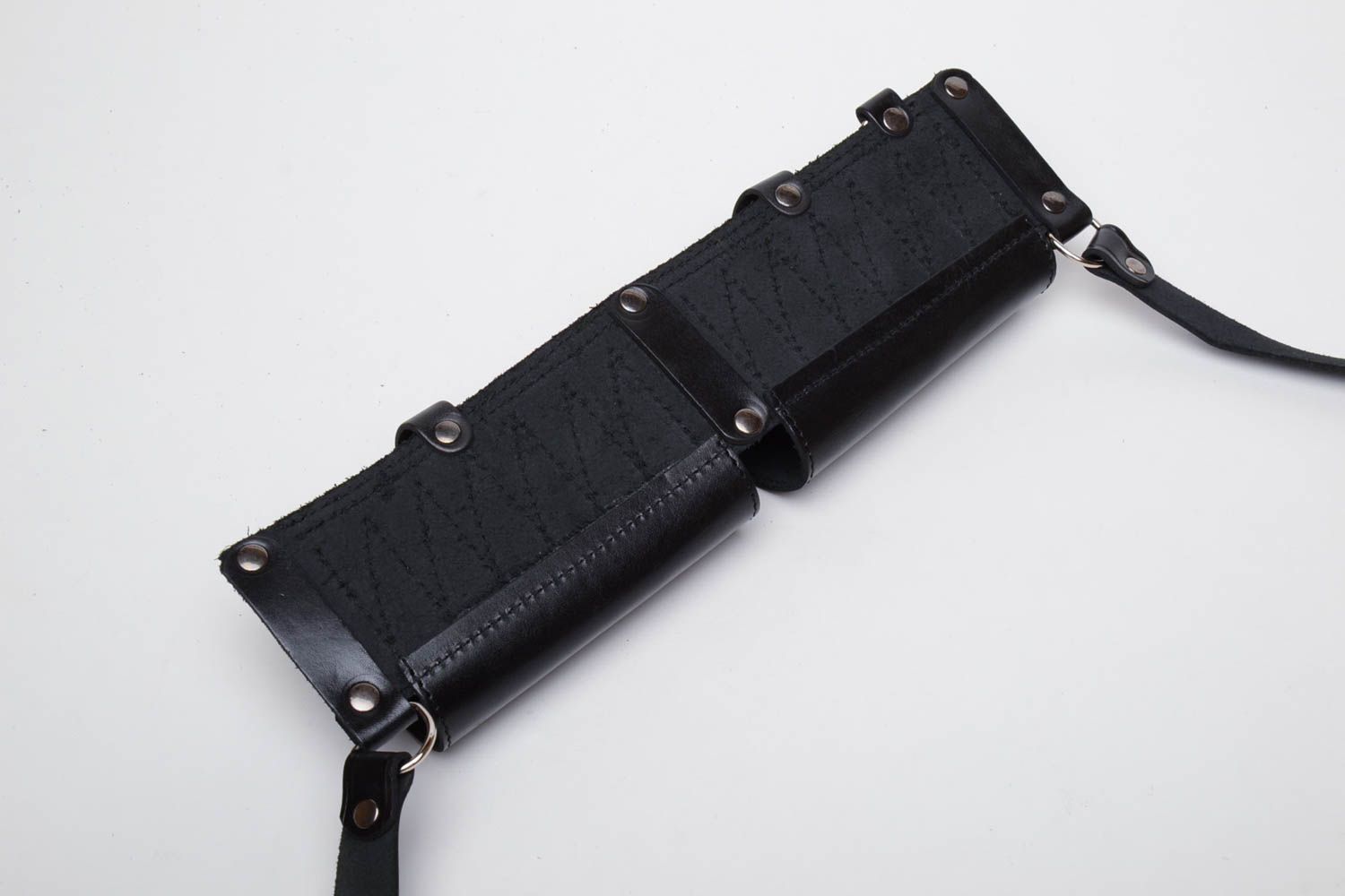Closed leather bandolier for 24 cartridges photo 5