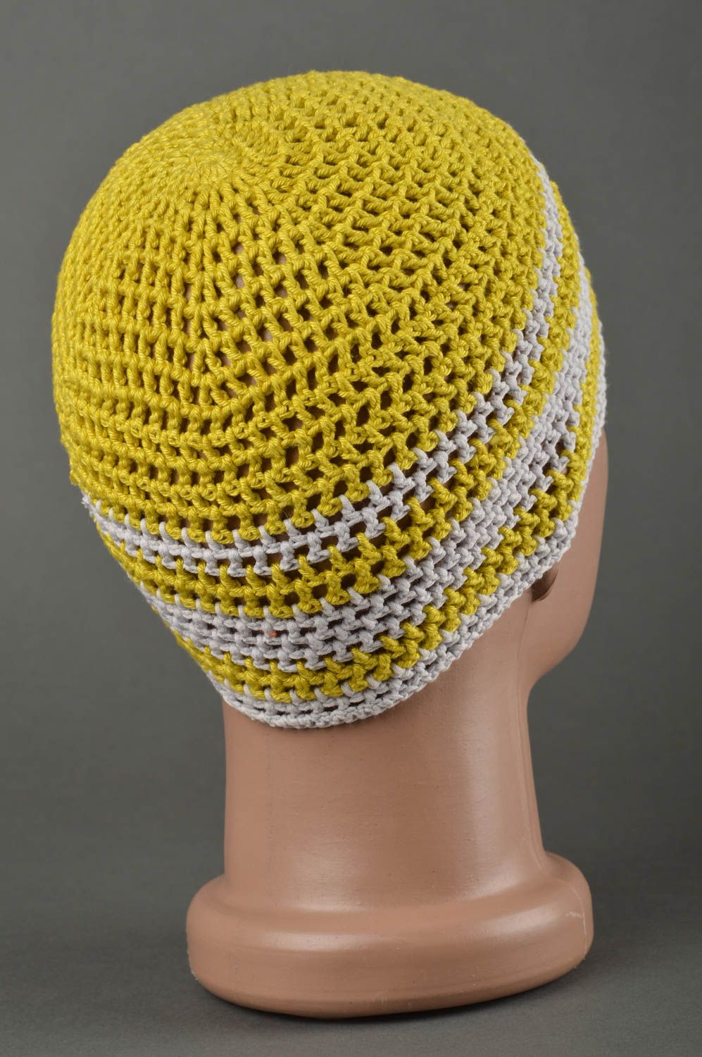 Bonnet tricot fait main Chapeau au crochet blanc jaune léger Vêtement enfant photo 2
