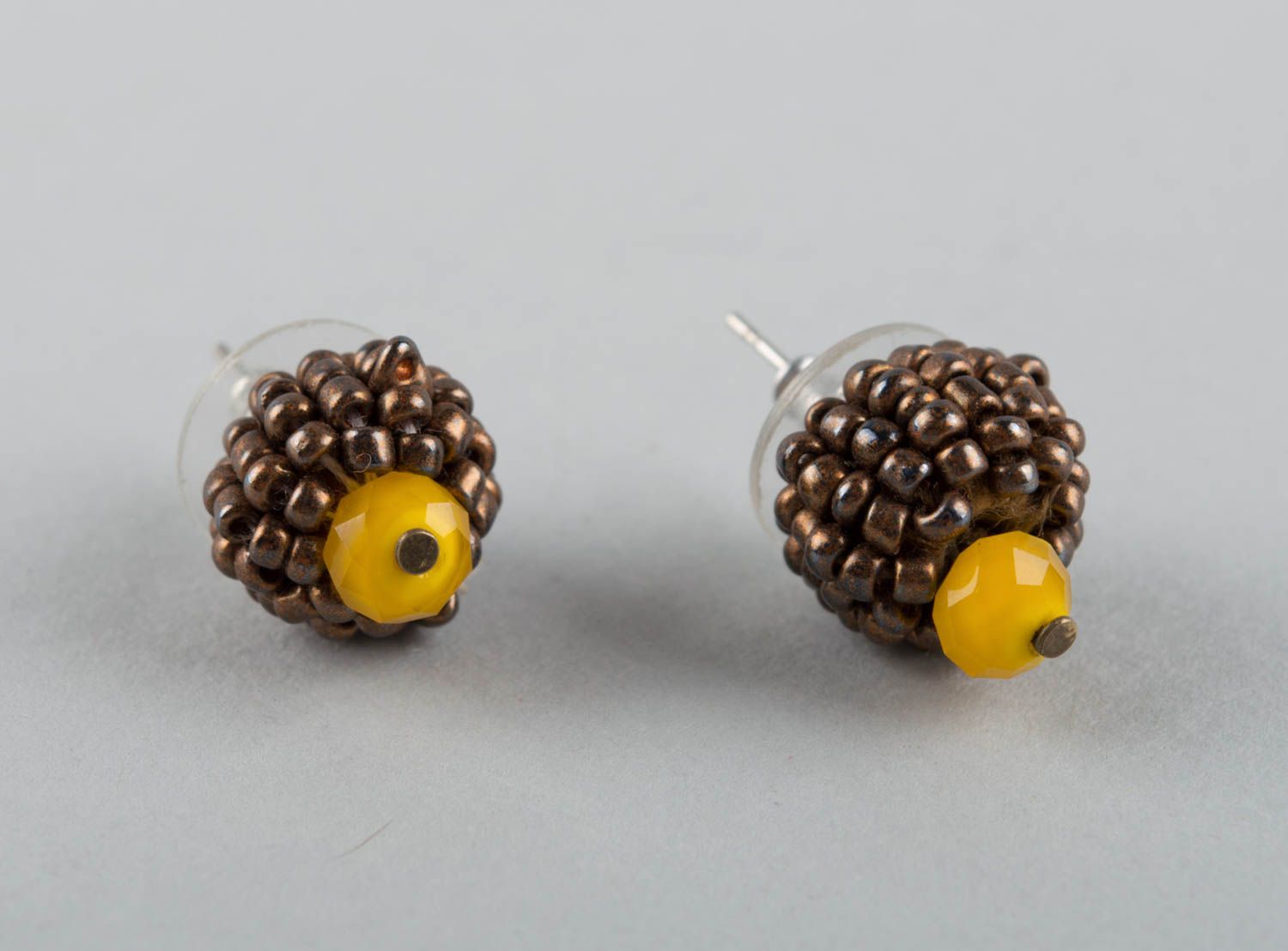 Designer round handmade grey and yellow cute stud earrings with beads  photo 3