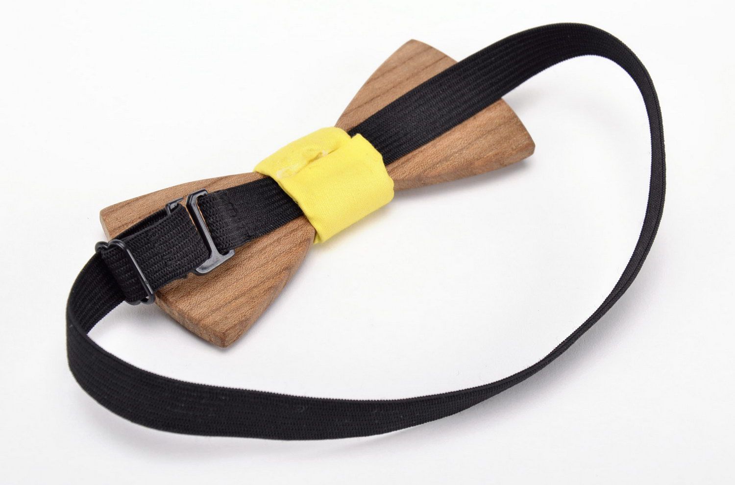 Wooden bow tie with yellow center photo 3