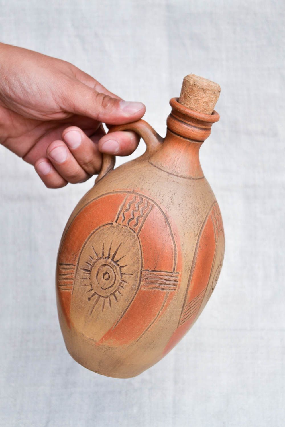 Оригинальная бутылка керамика ручной работы кувшин для вина с пробкой 1 л фото 2