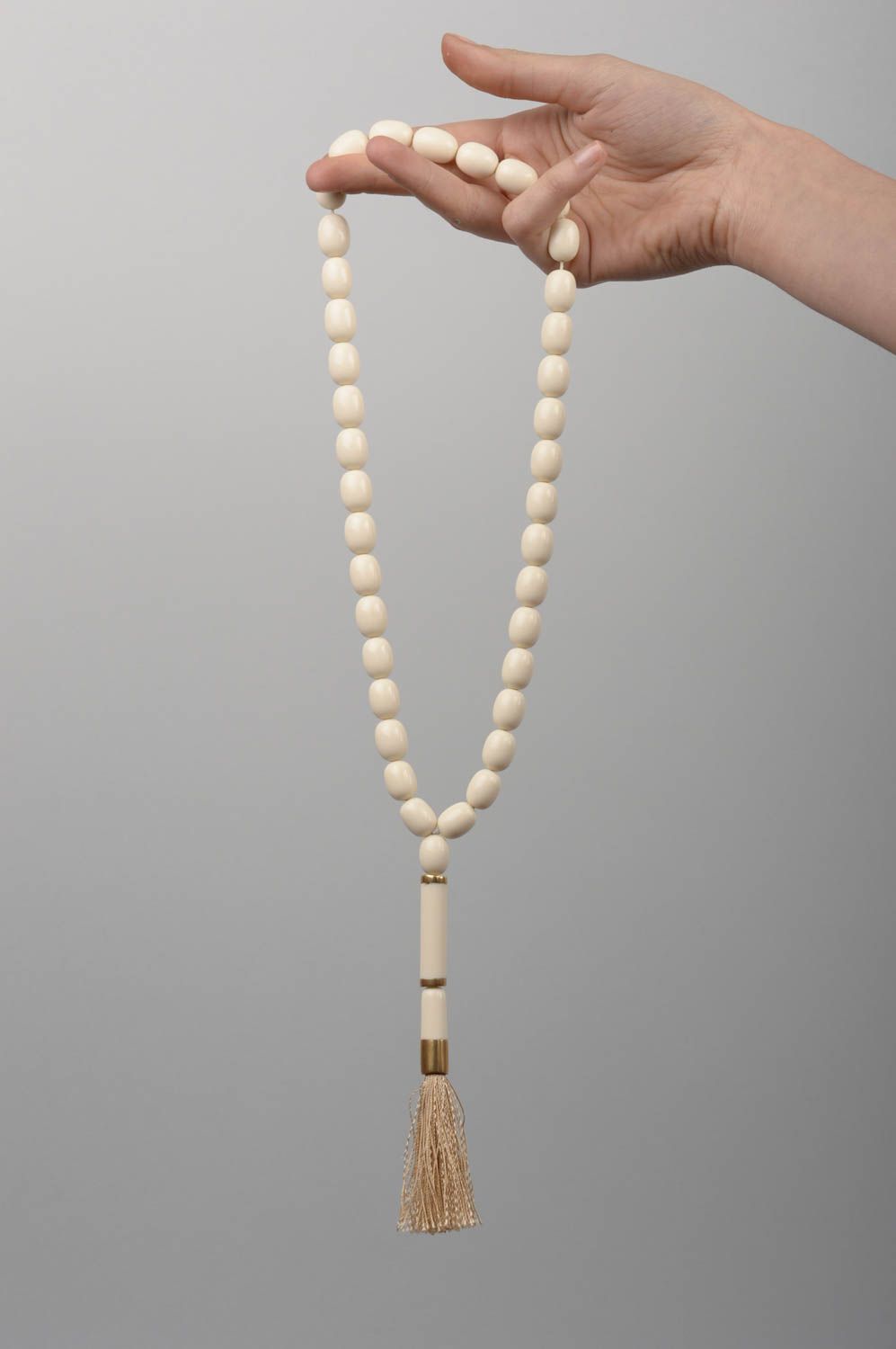 Сувенир ручной работы четки для молитвы белые аксессуар для мужчин стильный фото 5