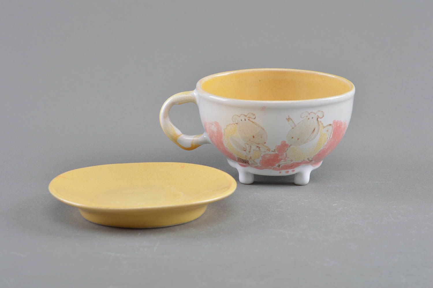 Tasse et soucoupe en porcelaine peintes de glaçure faites main originales Brebis photo 3