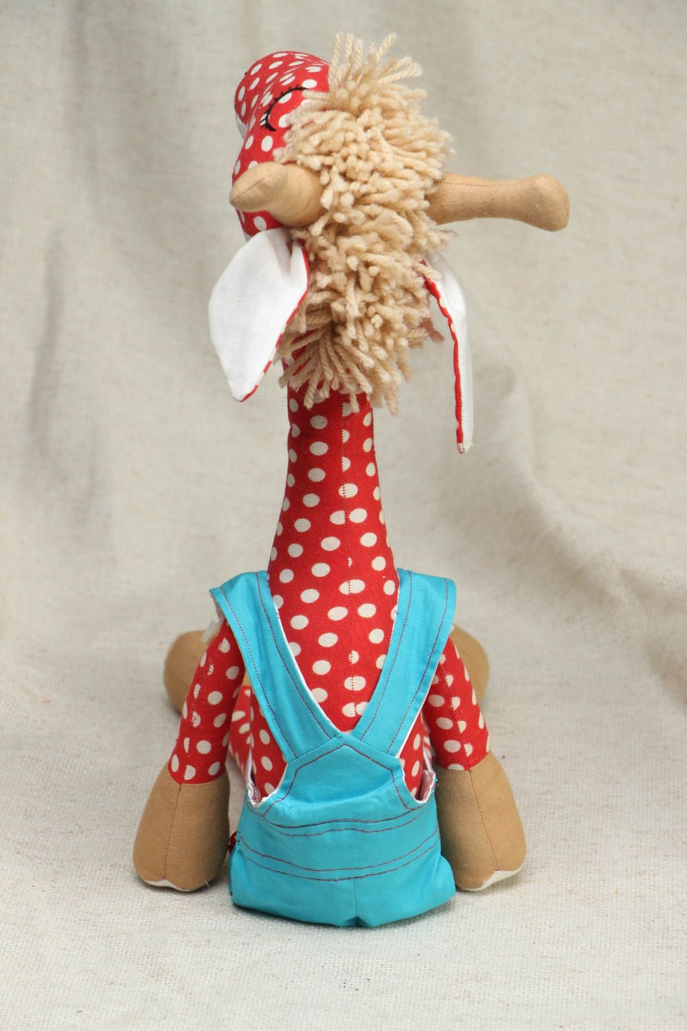 Тканевая игрушка ручной работы Красный жираф в горошек фото 3
