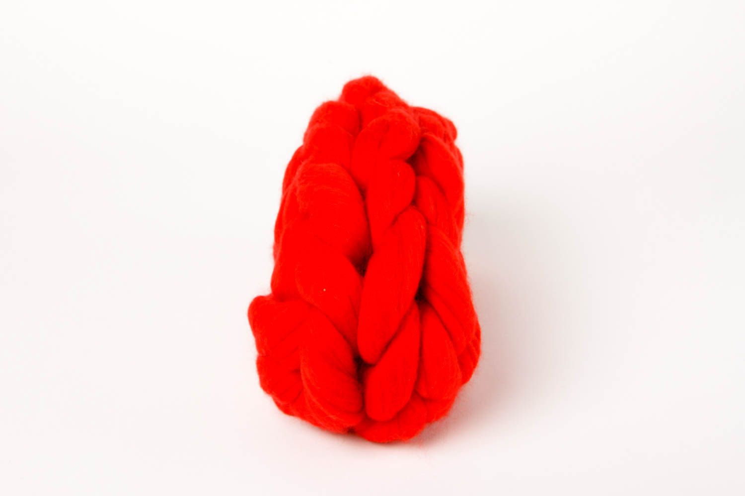 Алый шарф снуд ручной работы красный шарф хомут стильный вязаный шарф красивый фото 4