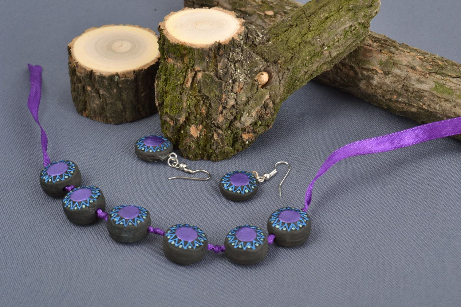 Set of handmade ceramic bright violet jewelry 2 items earrings and wrist bracelet photo 1