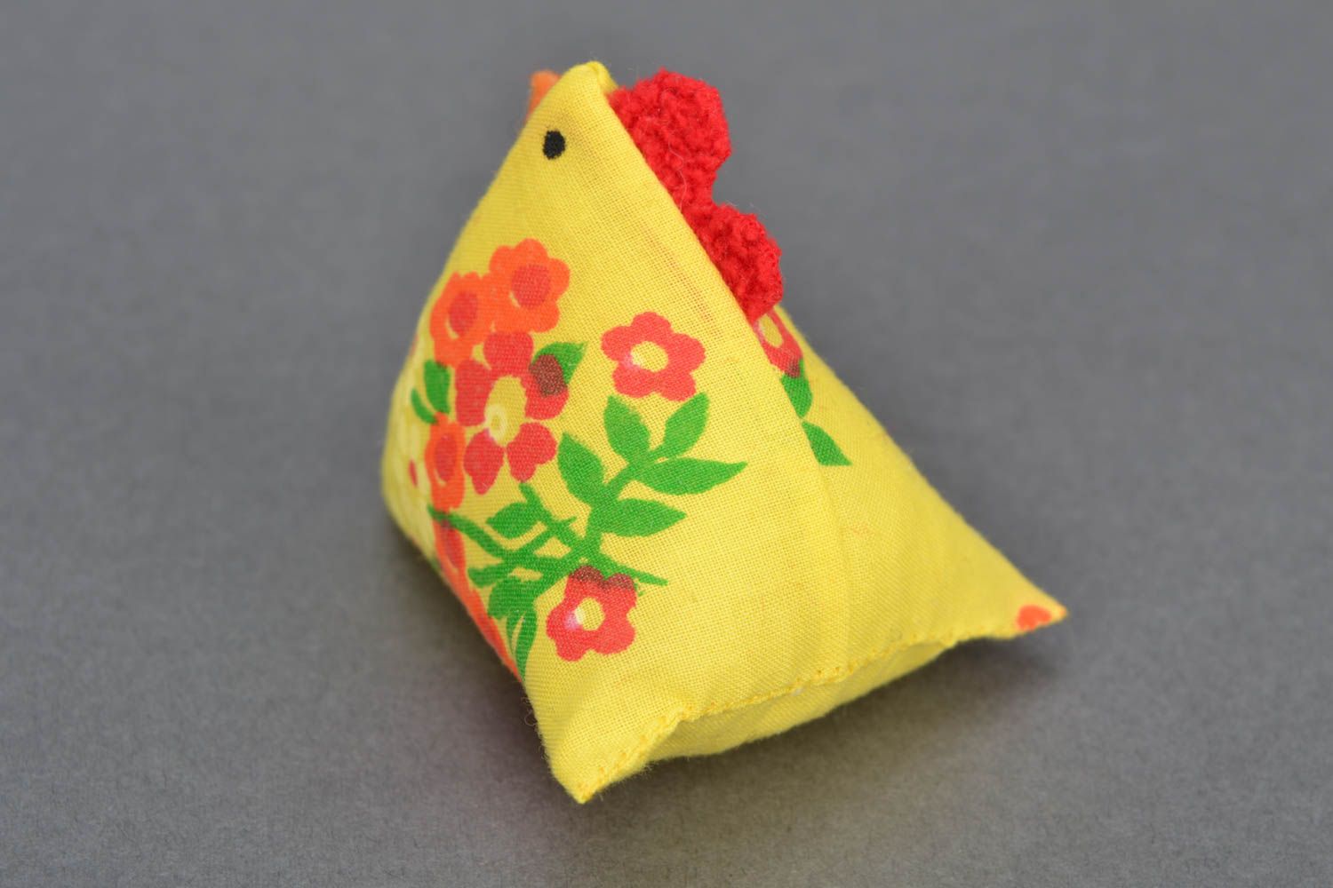 Soft needle bed in the shape of yellow chicken photo 3