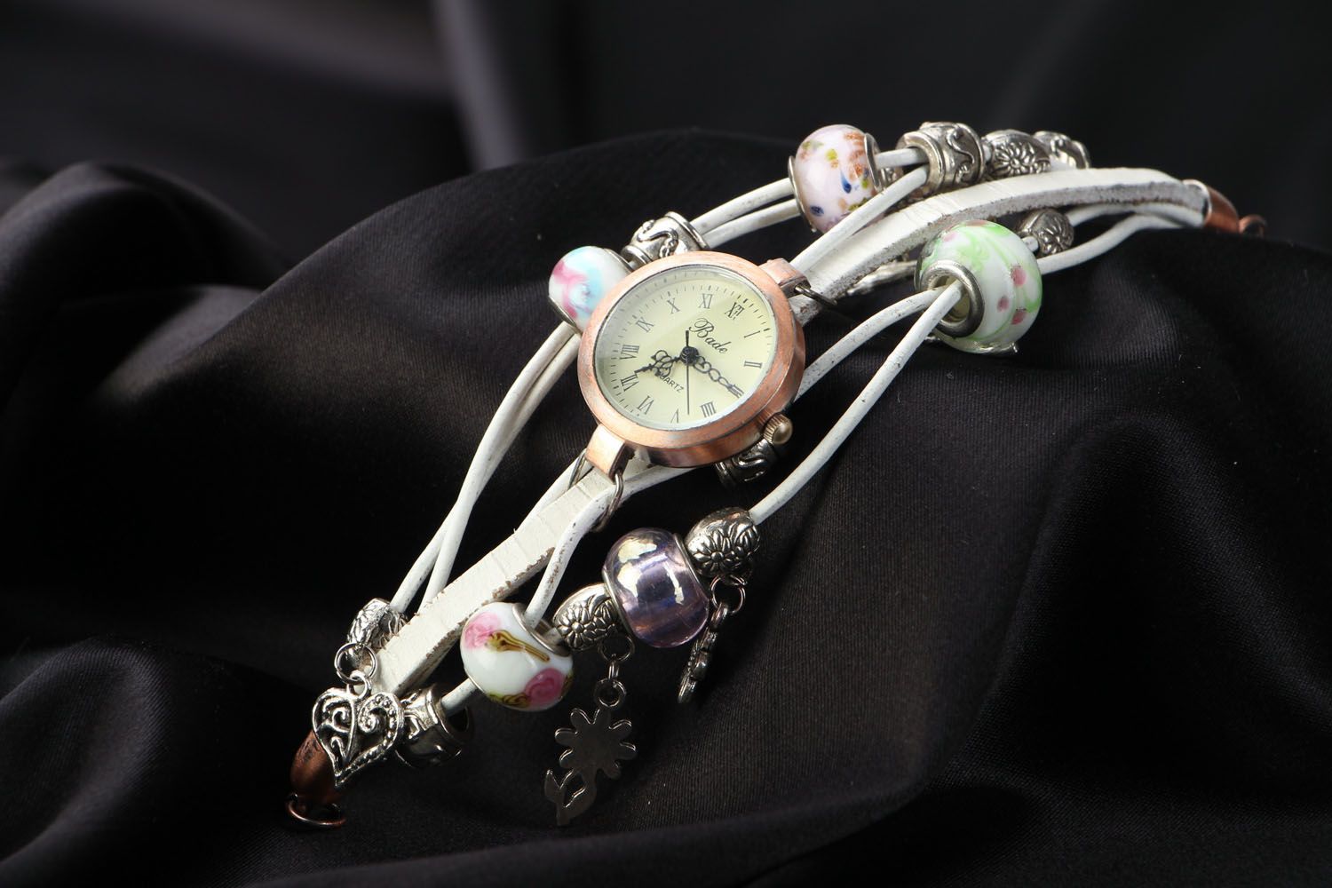 Schöne Armbanduhr handmade foto 2