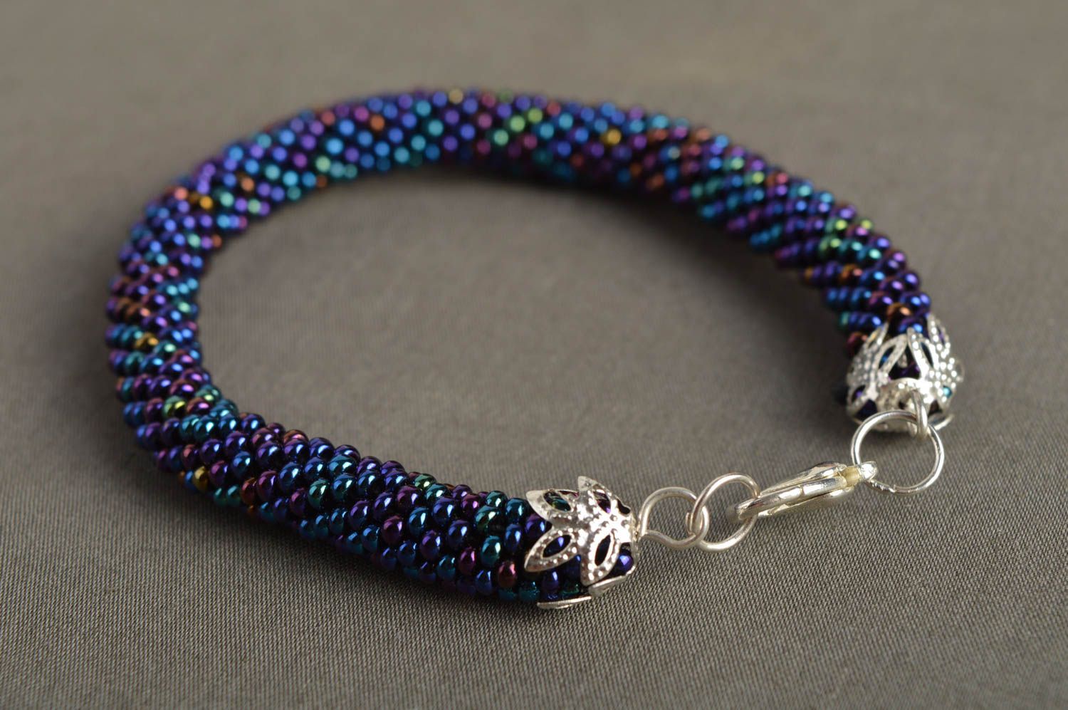 Disco dak blue beads cord bracelet girls foto 1