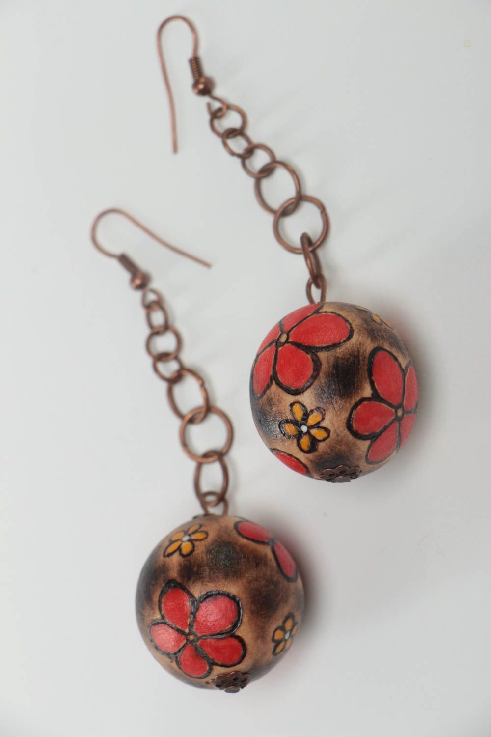 Украшение ручной работы модные серьги деревянное украшение с росписью женское фото 2