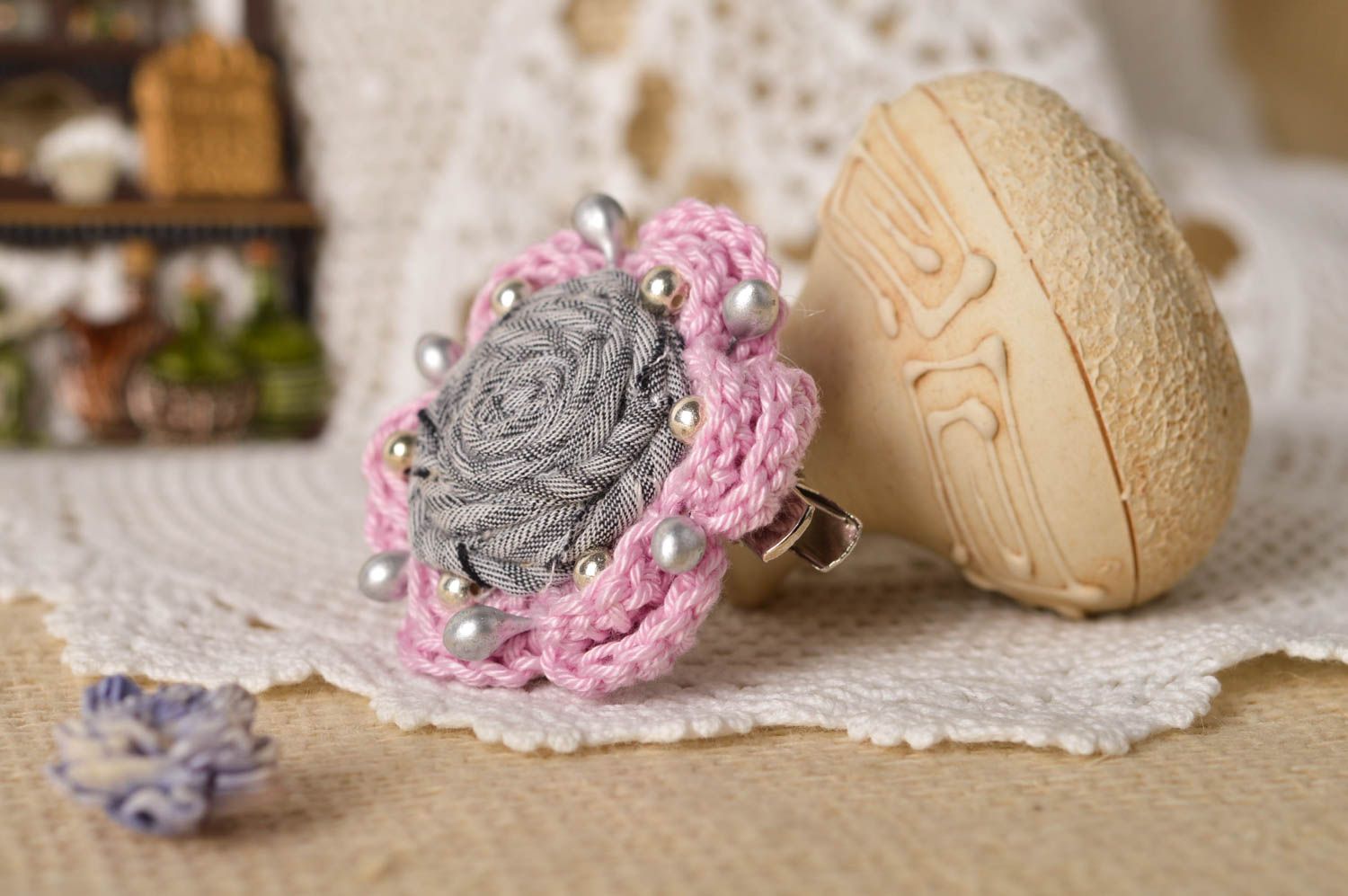 Unusual handmade flower brooch stylish hair clip accessories for girls photo 1