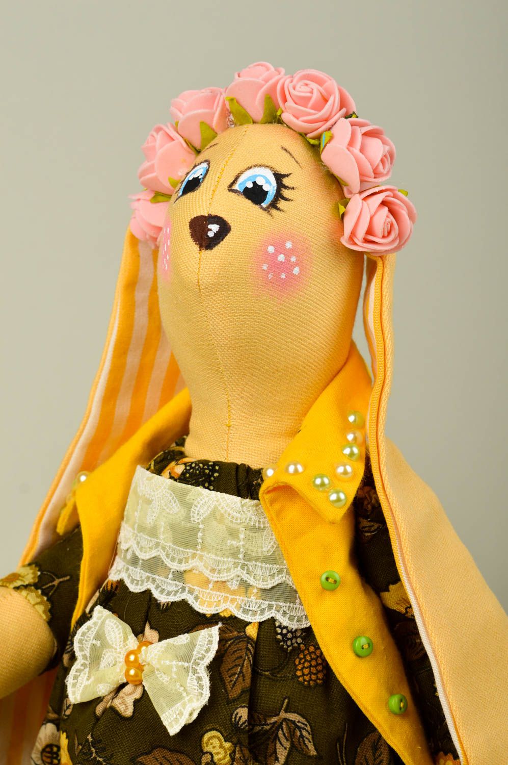 Coneja de peluche hermosa hecha a mano juguete de tela regalo original para niña foto 5