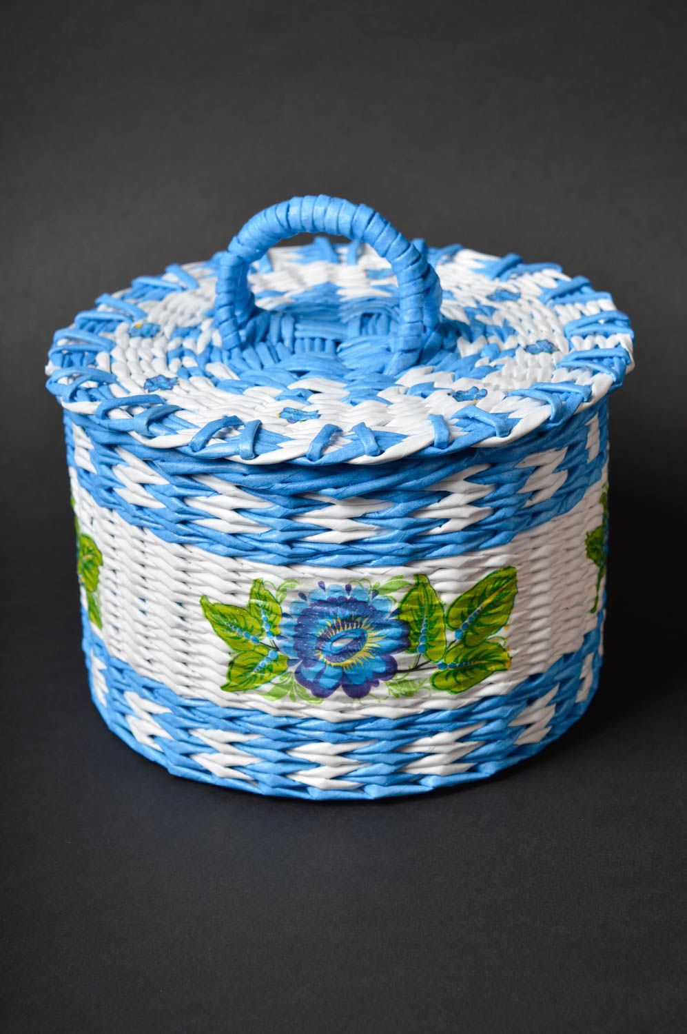 Handmade blauer Deko Korb Wohn Accessoire Korb geflochten aus Papier mit Blumen foto 2