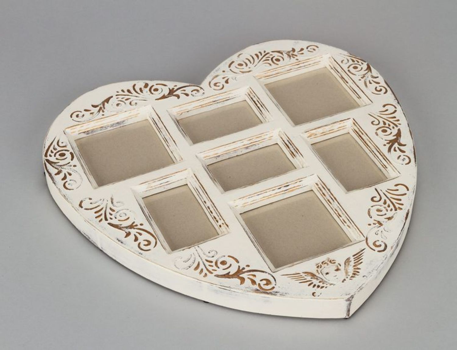 Cornice per foto di legno a forma di cuore fatta a mano Portaritratti di legno 
 foto 3