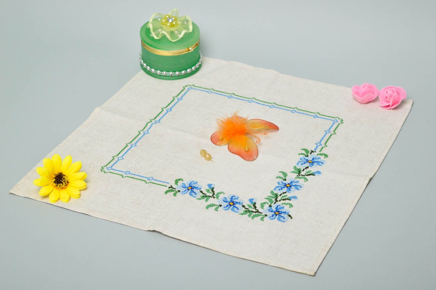 Handmade designer home textile unusual embroidered napkin stylish linen napkin photo 1