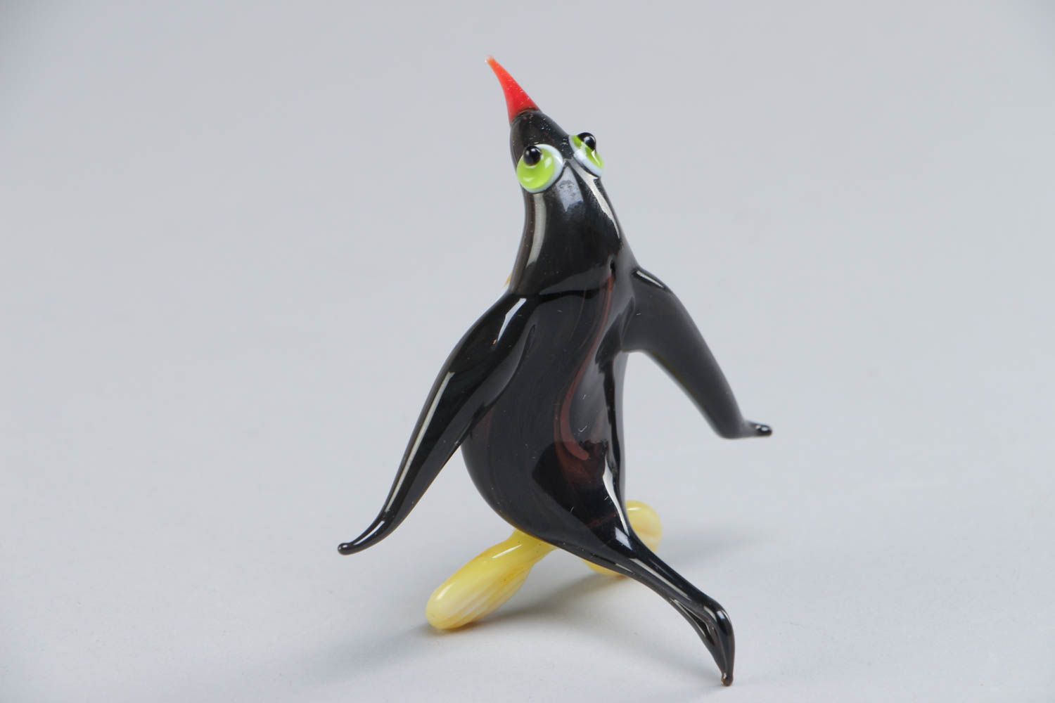 Handgemachte kleine Lampwork Figur aus Glas Pinguin in Lampwork Technik für Dekorierung foto 4
