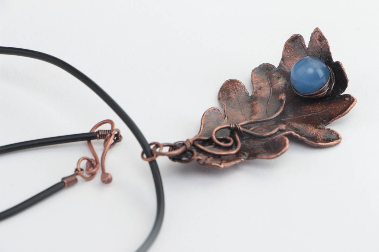 Handmade designer copper pendant necklace oak leaf with cat's eye stone on cord photo 4