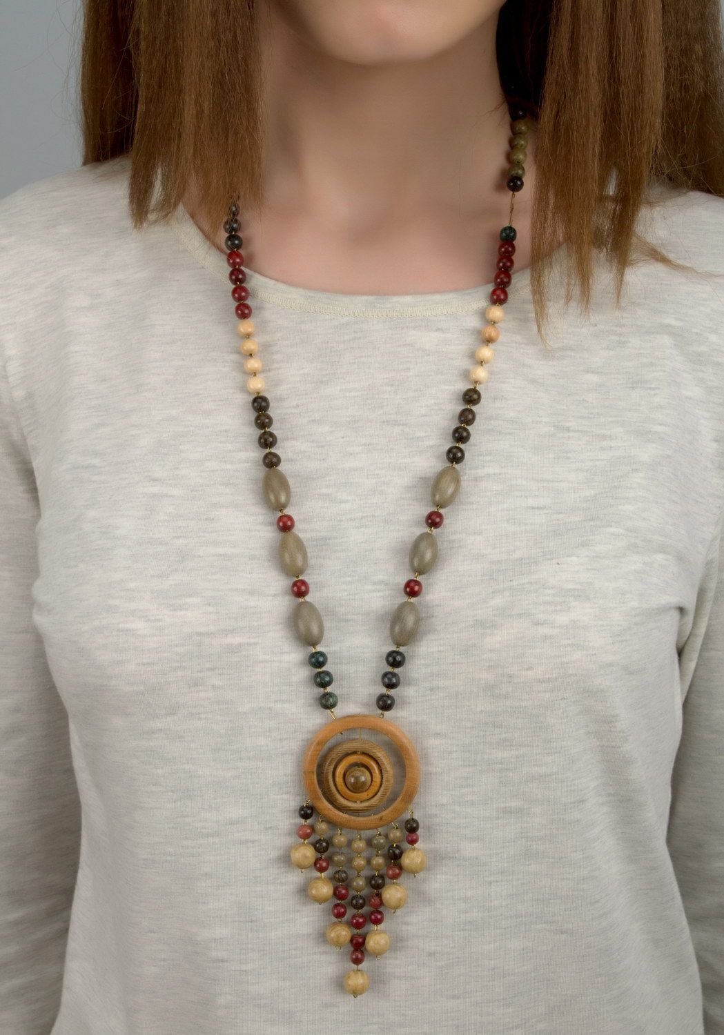 Elegant wooden beads, necklace photo 4