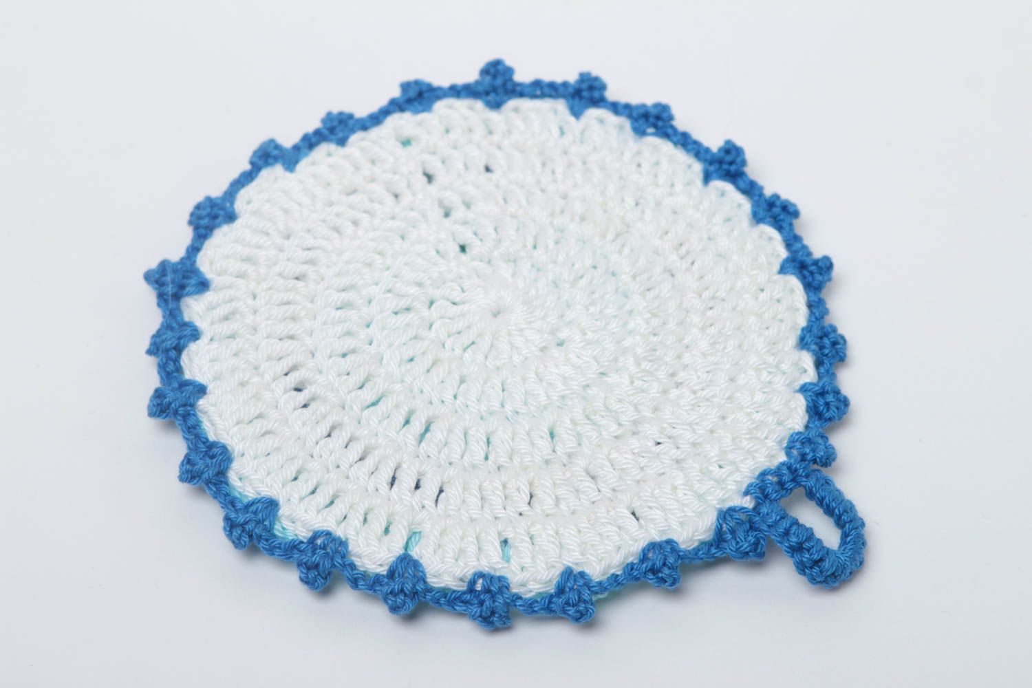 Manique au crochet faite main Accessoire cuisine ronde bleue Idée cadeau photo 4