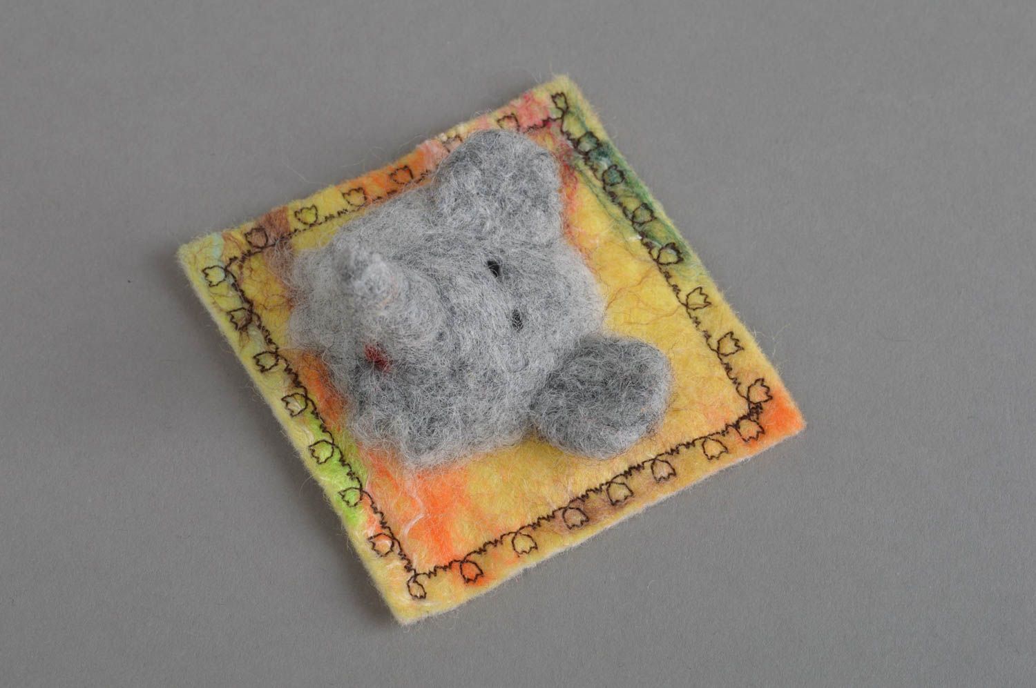 Kühlschrank Magnet Elefant aus Wolle gefilzt schön handgemacht originell  foto 3