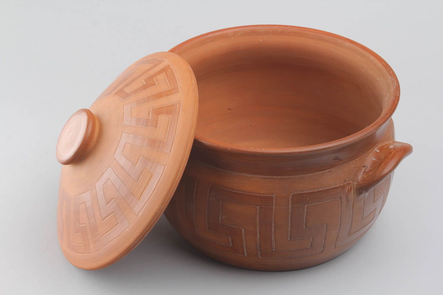 Handmade pot with lid photo 2
