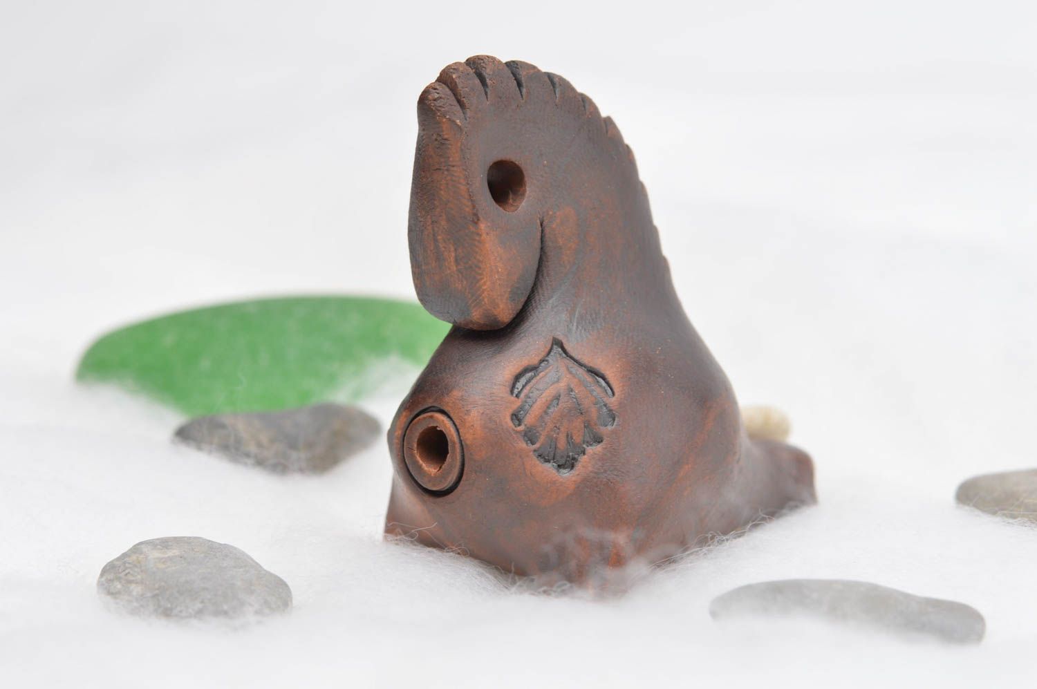 Свистулька из глины ручной работы глиняная свистулька игрушка из глины лошадка фото 1