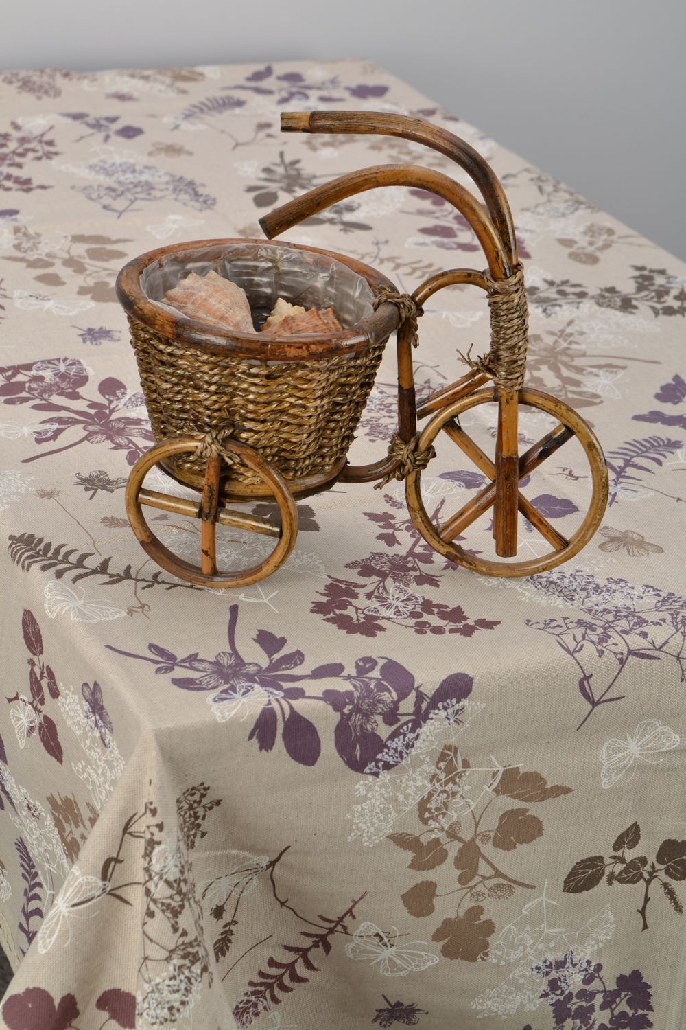 Nappe de table en tissu de coton avec imprimé faite main décorée de dentelle photo 1