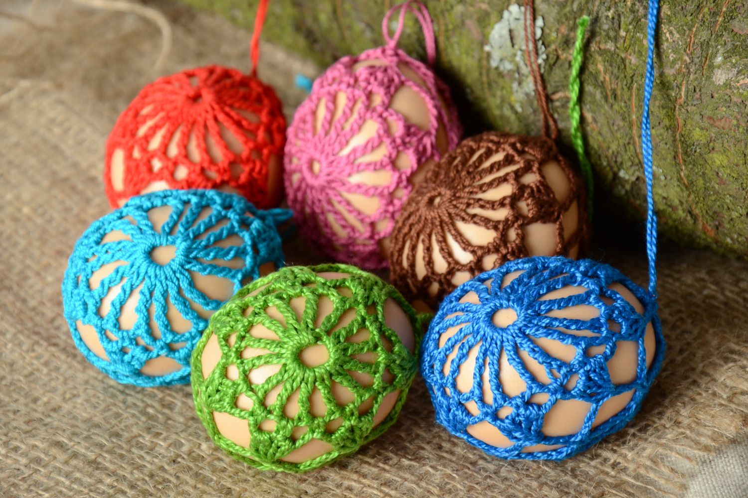Handmade interior pendant Easter eggs crochet over with cotton threads 6 items photo 1