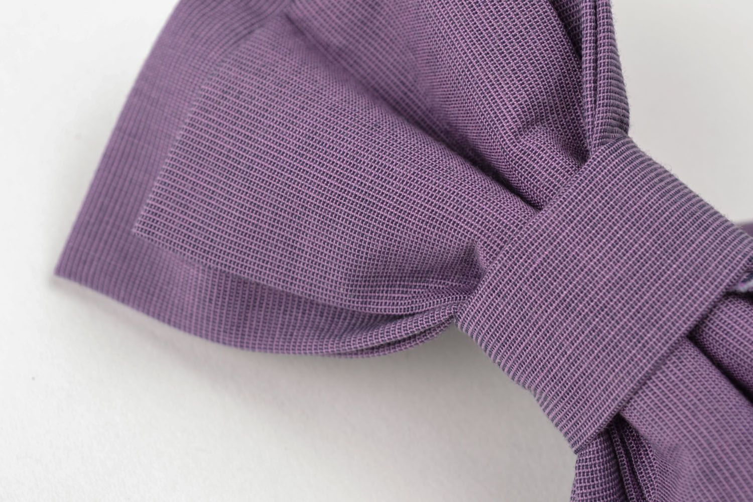 Бледно-фиолетовый галстук-бабочка фото 4