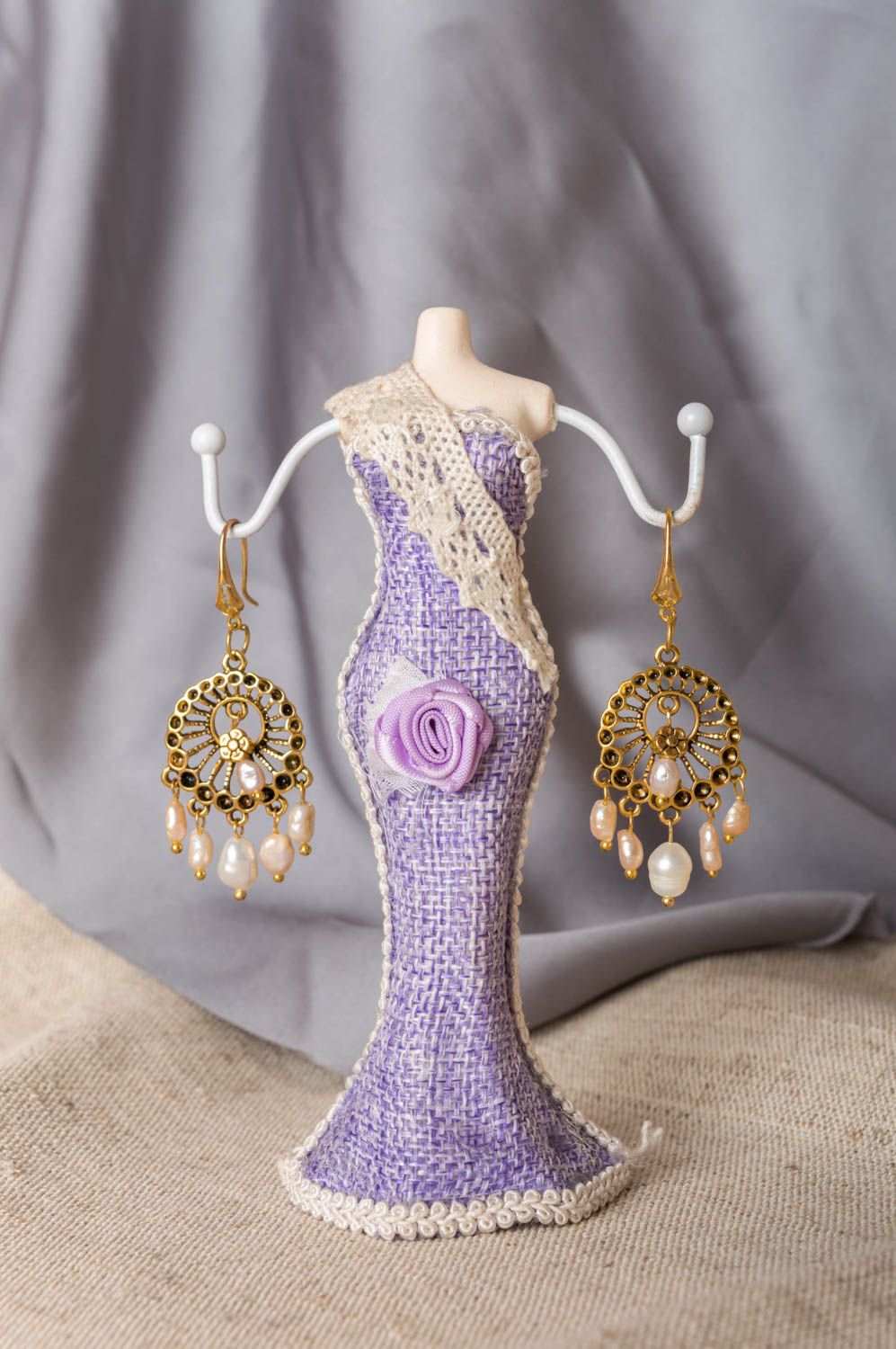 Beautiful designer elegant tender handmade earrings made of pearls and brass photo 1