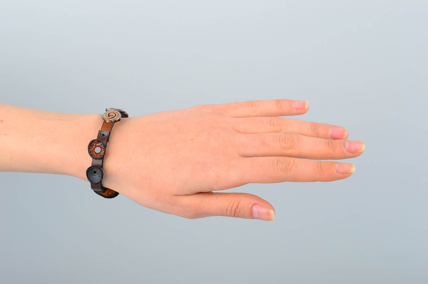 Handmade stylish leather bracelet unusual metal bracelet elegant jewelry photo 1