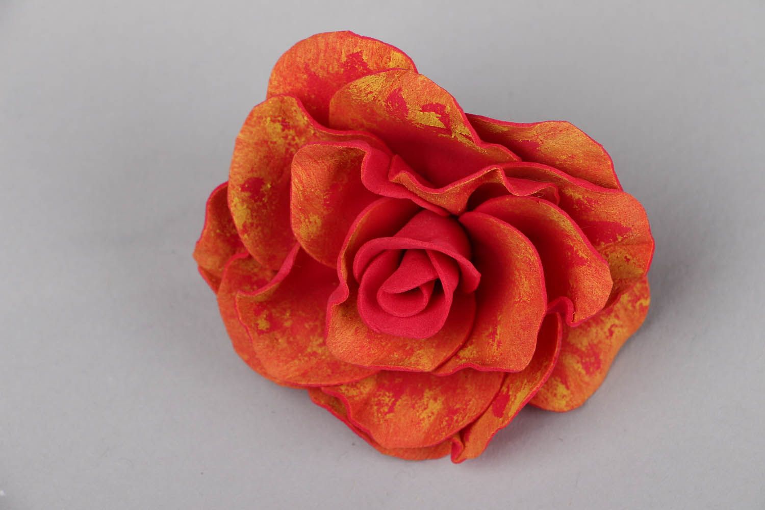 Hair barrette in the shape of a rose photo 1