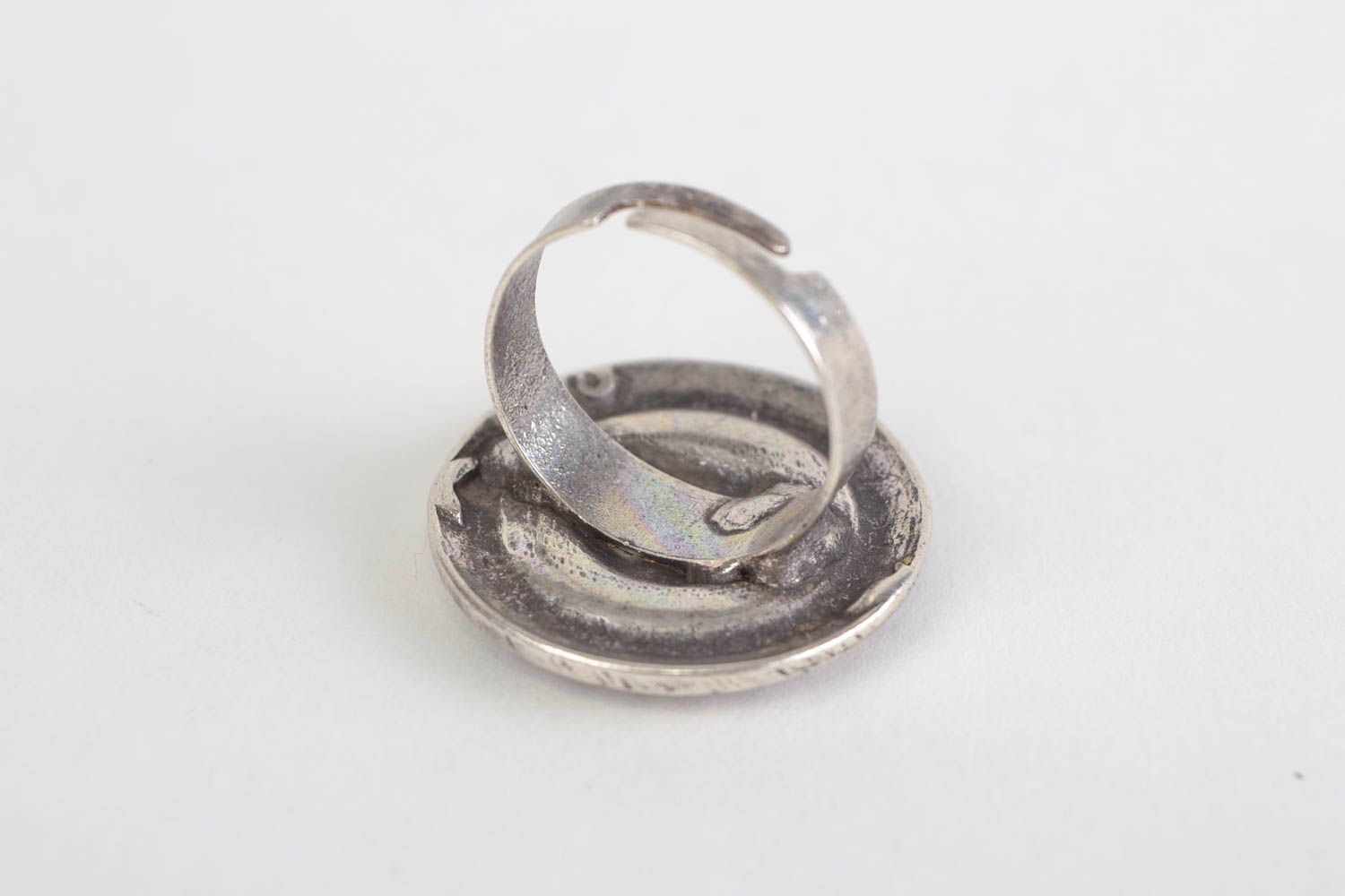Металлическое кольцо из ЦАМа ручной работы круглое с регулируемым размером фото 5