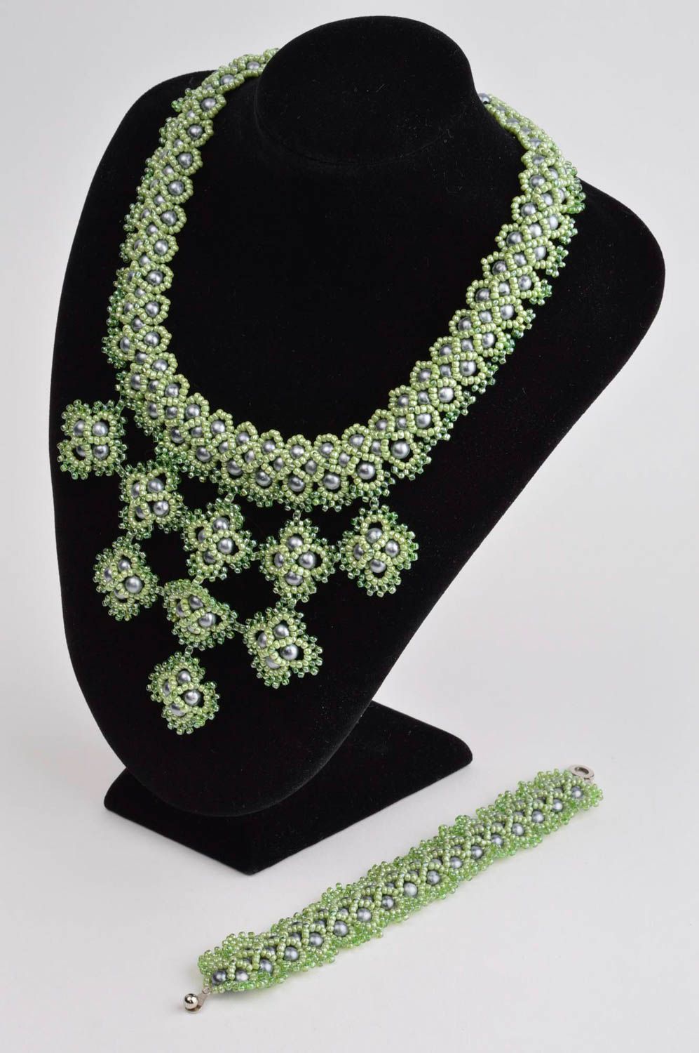 Stylish handmade jewelry set beaded necklace beaded bracelet small gifts photo 1