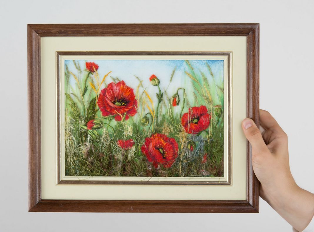 Embroidered picture Poppy Field photo 1