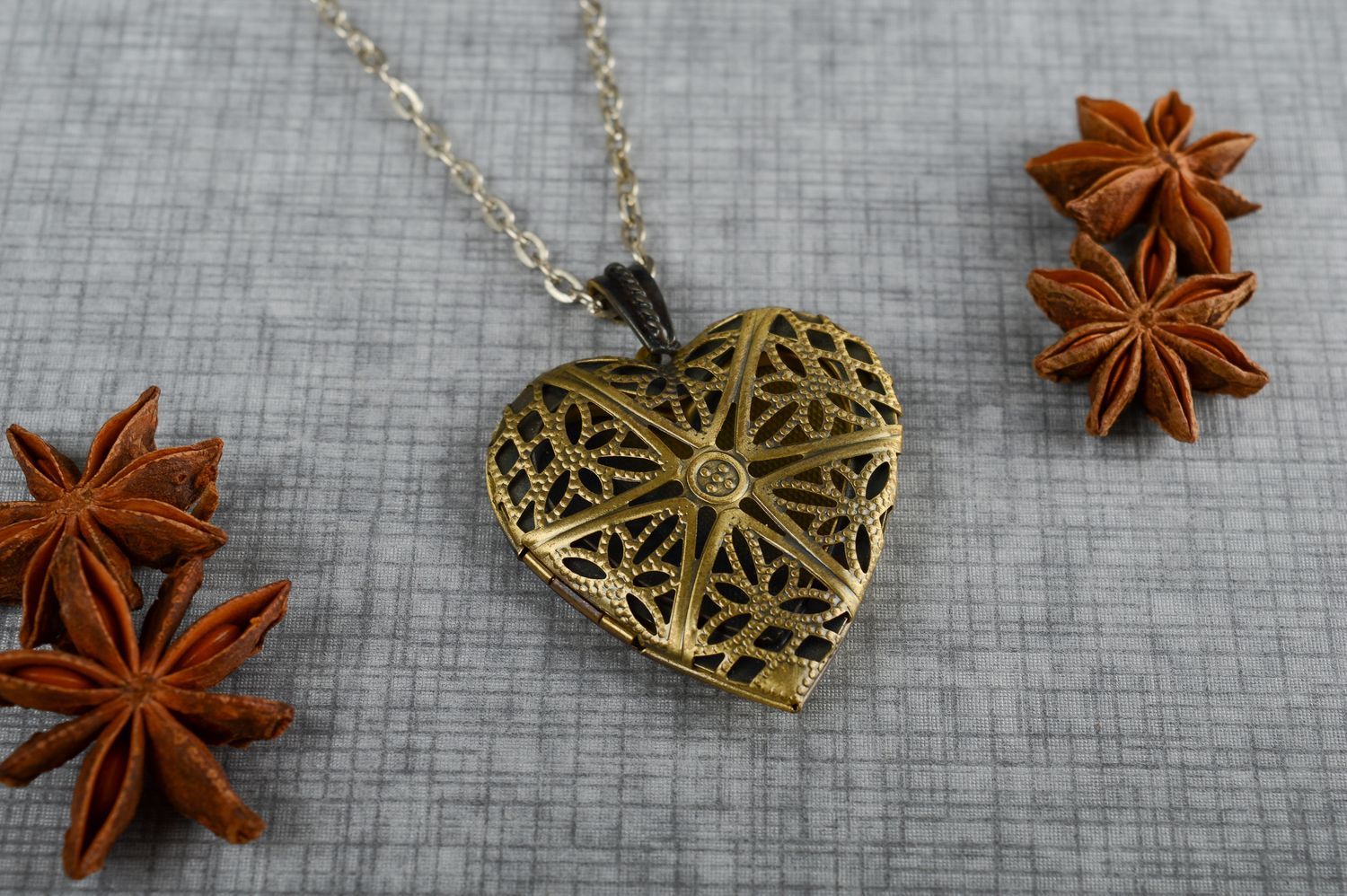 Handmade pendant metal heart pendant fashion metal pendant design accessories photo 1