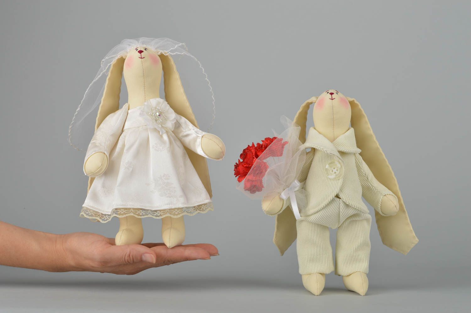 Juguetes hechos a mano conejos de peluche regalos originales decoración de boda  foto 3