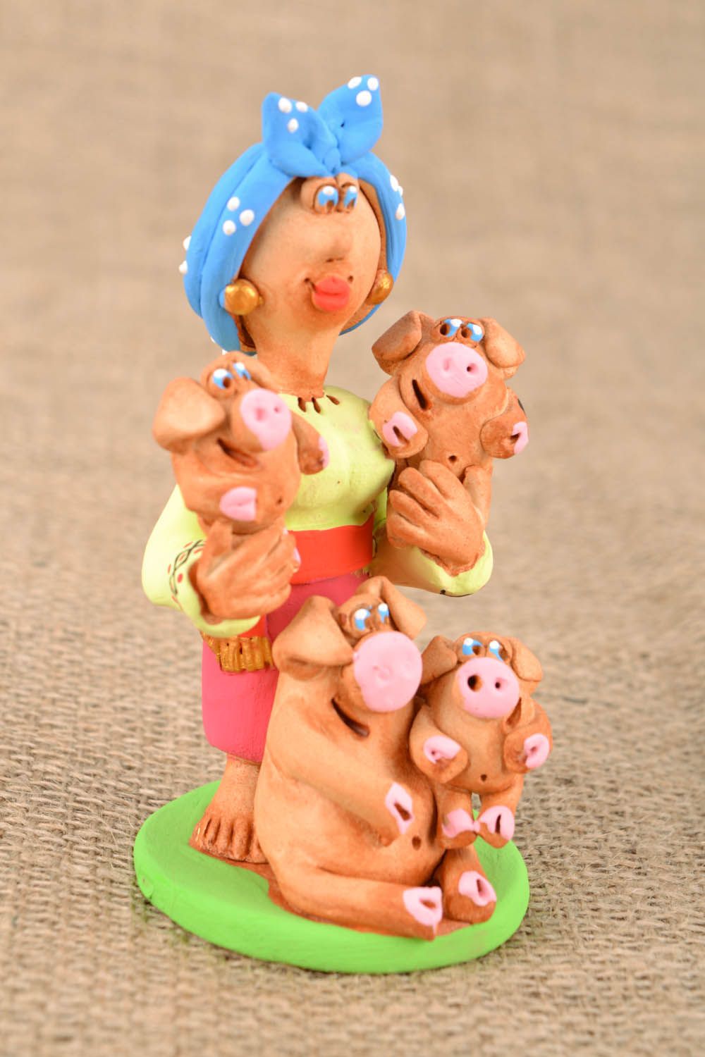 Homemade statuette Cossack Woman with Pig and Piglets photo 1